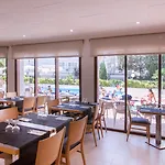 Hotel Garbi Park & Aquasplash